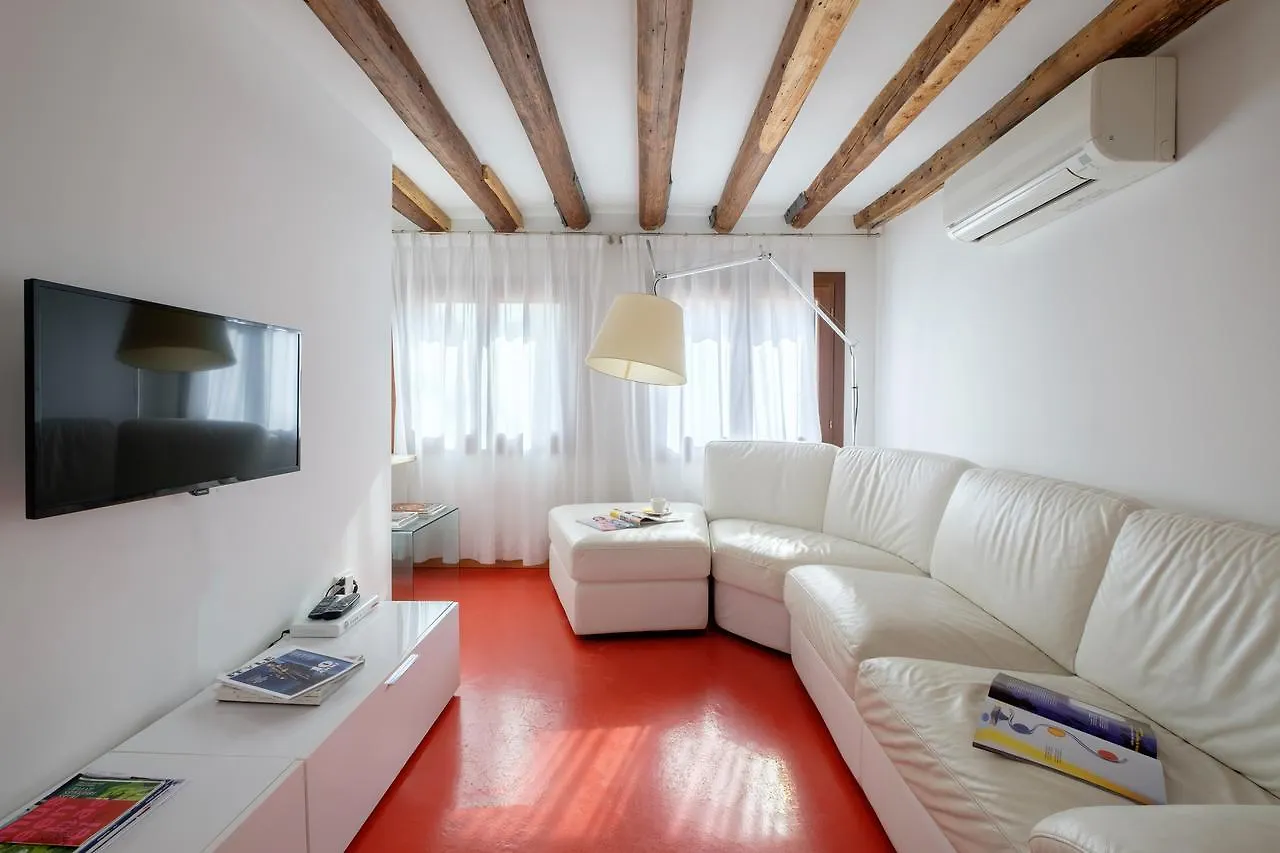 The Lion'S House Apt4 Apartment Venice